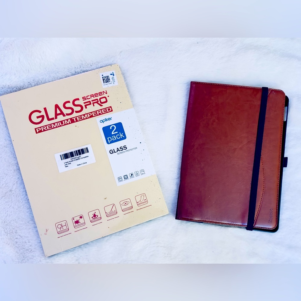 Leather iPad case + 2 Tempered Glass screen protectors